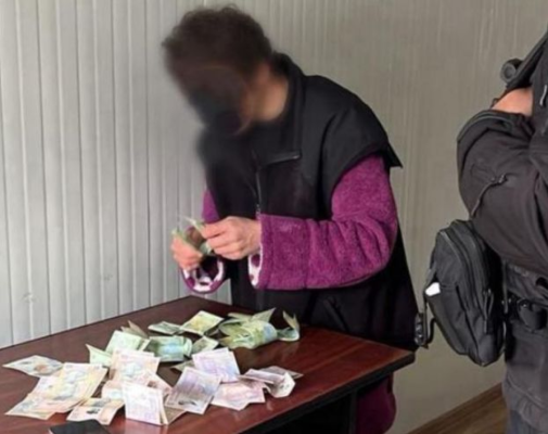Poliția a amendat un cerșetor care a câștigat 300 de lei într-o oră