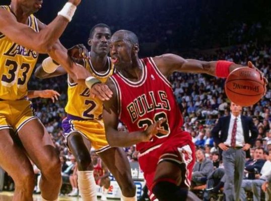 Baschet: Michael Jordan nu e interesat de discuțiile despre cel mai mare jucător al tuturor timpurilor în NBA