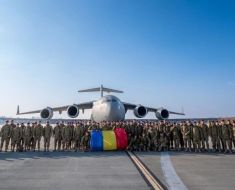 MApN: Cei 117 militari români dislocați în teatrul de operații din Irak au revenit în țară
