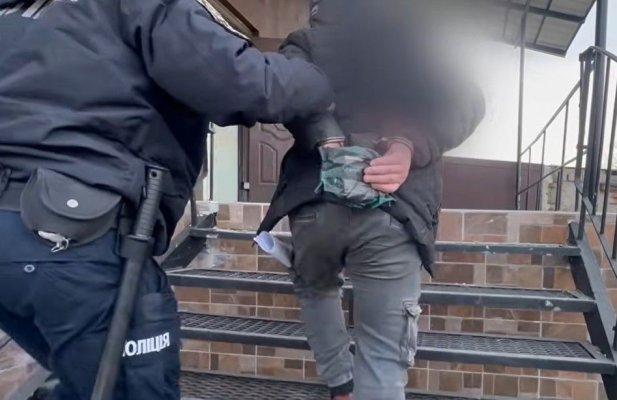 Un bărbat din Ucraina i-a trimis soției sale un colet cu explozibili. Femeia a murit și doi copii au fost răniți