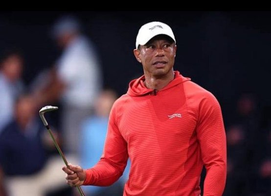 Tiger Woods, implicat într-un accident rutier. S-a răsturnat cu mașina, în Florida