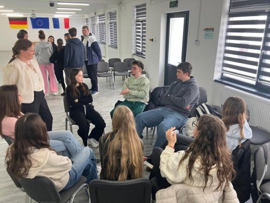 Mai mulți elevi din Belgia au vizitat Liceul Teoretic „Nicolae Bălcescu„ din Medgidia