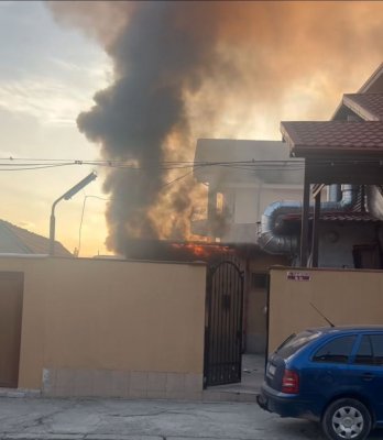 Incendiu la restaurantul Veneția, din Năvodari. Video