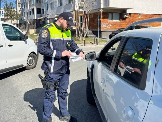 Polițiștii constănțeni au aplicat amenzi în valoare de 17.000 de lei, pentru nerespectarea legilor rutiere. Video