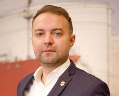 Cine este PSD-istul descurcăreț din Constanța care bagă în buzunar 6.000 de euro pe lună de la stat!