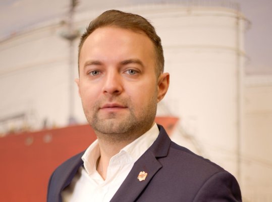 Cine este PSD-istul descurcăreț din Constanța care bagă în buzunar 6.000 de euro pe lună de la stat!