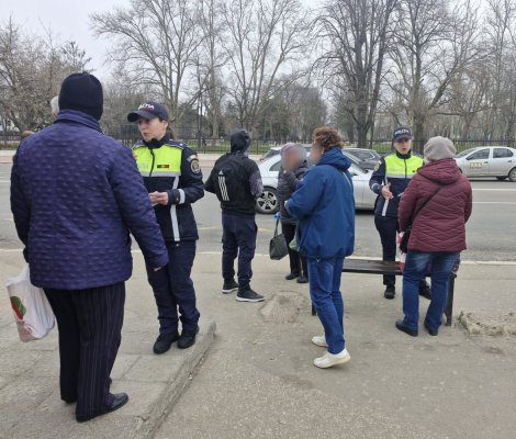 Polițiștii din cadrul IPJ Constanța au desfășurat activități de prevenire a înșelăciunilor în rândul persoanelor vârstnice
