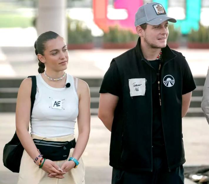  Intra si Alexia Eram, in tribul Faimosilor la Survivor? Ce a spus Aris despre sora lui