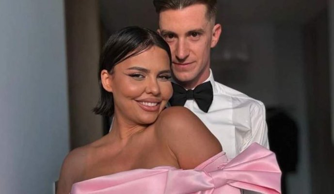 Andreea Popescu nu se mai ascunde! Fina o dă de gol că s-a despărțit de soț