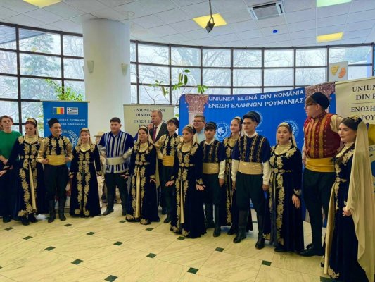 UDTTMR: Ansamblurile Uniunii la evenimentul ”E vremea carnavalului”