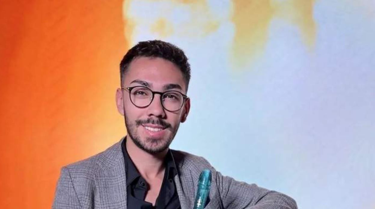 Cum ii ia Armin Nicoara peste picior pe hateri. A fost criticat dur, dupa ce s-a zvonit ca ar avea probleme in casnicie