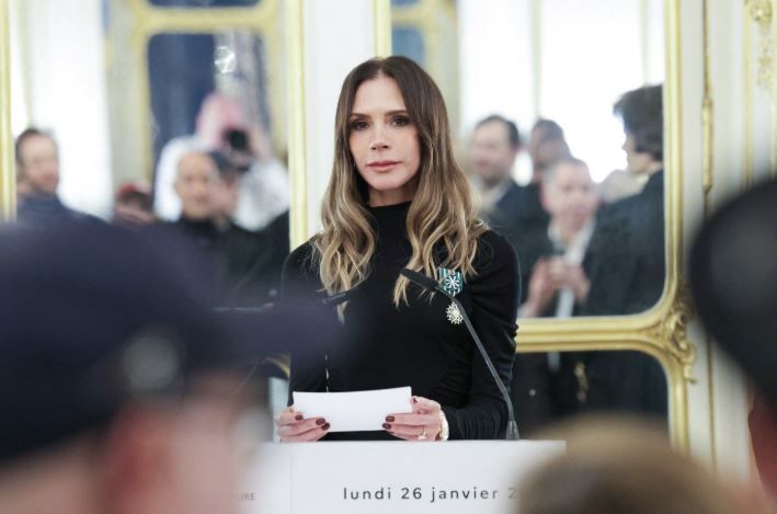Ritualul Victoriei Beckham pentru un ten luminos. A cheltuit o mica avere pentro o crema de fata
