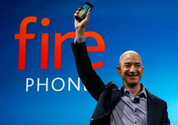 Amazon plănuiește să lanseze un nou smartphone, la 12 ani după dezastrul „Fire Phone”