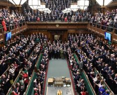 Parlamentarii britanici au votat împotriva interzicerii rețelelor sociale pentru copiii sub 16 ani