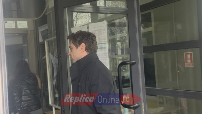 Primarul suspendat al Mangaliei, Cristian Radu, rămâne sub control judiciar... fără a-și putea exercita funcția