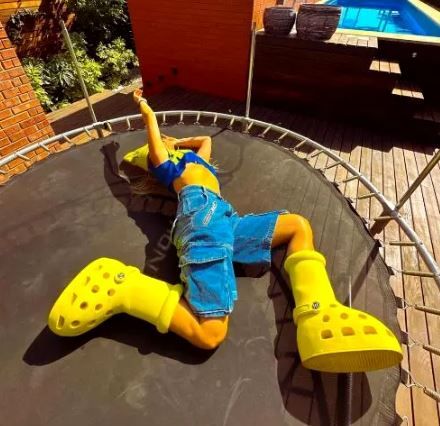 Cum arata penthouse-ul de 1,4 milioane de euro al Deliei Matache. Se intinde pe doua etaje si are piscina proprie