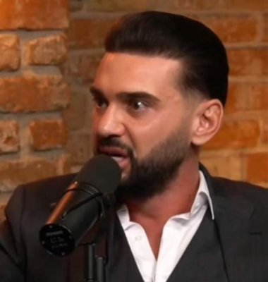 Moment tensionat pe scenă! Dorian Popa a fost enervat de un copil în timp ce vorbea despre credință