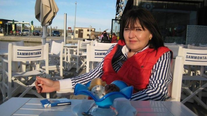 Adio teză de doctorat! Farmacista care a terminat facultatea la 50 de ani, la Ovidius, a pierdut procesul cu Ministerul Educației