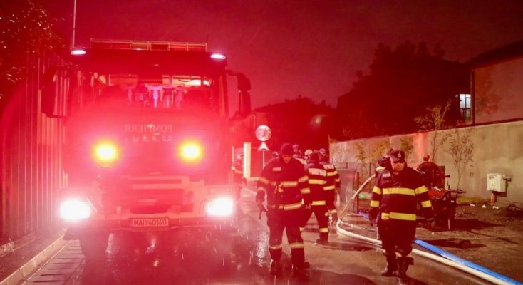Explozie devastatoare: o persoană și câinele său au fost găsiți morți sub dărâmături