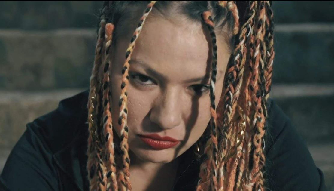 Rapperita Gianina Gheorghiu a fost condusa pe ultimul drum. Cea mai dureroasa imagine de la inmormantarea ei
