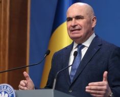 Ilie Bolojan va discuta Legea bugetului cu specialiștii din Parlament 