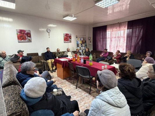 Cătălin Marian Apostol, viceprimarul cu atribuții de primar din Cernavodă a participat la ședinta Uniunii Pensionarilor din localitate