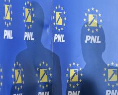 PNL a amânat ședința în care ar fi urmat să discute ieșirea de la guvernare, după ce negocierile pe buget s-au deblocat