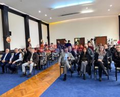 Consilierii județeni au aprobat în ședința ordinară de luni reînființarea funcției de administrator public