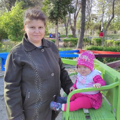 Un asistent maternal a bătut cu cruzime copilul pe care îl avea în grijă... pentru că făcea pe el