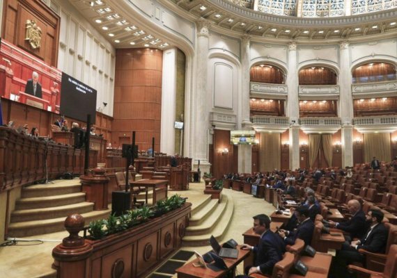 Cum poate fi demis Ilie Bolojan?! Jocul voturilor care pot face diferența...dintre a fi și a nu mai fi premier