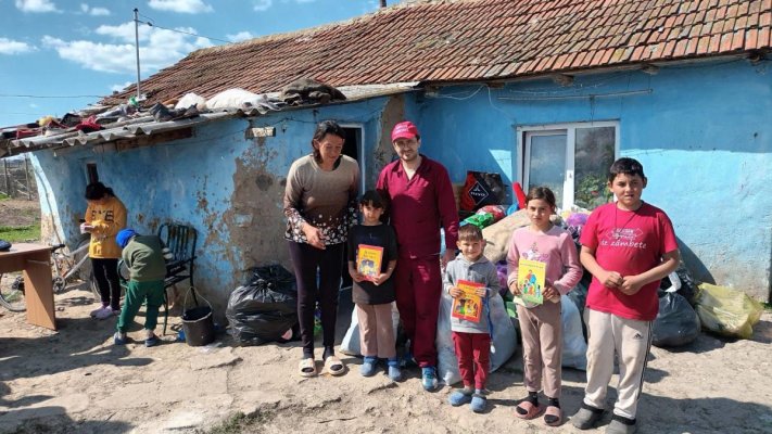 Familia greu încercată din satul Pelinu a fost vizitată de voluntarii Asociației „Suflete Deschise“