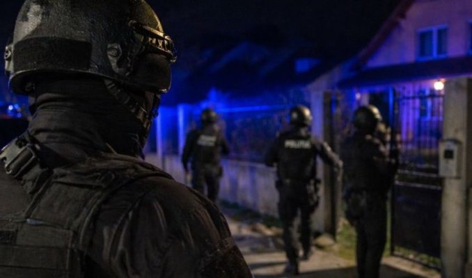 Un bărbat din Neamț a fost împușcat mortal într-un schimb de focuri cu luptătorii SAS