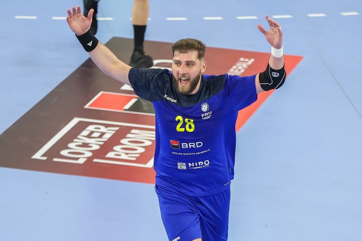 Bogdan-Catalin Rata, al patrulea jucator de nationala la handbal, vine la CSM Constanta! Bogdan-Catalin Rata, al patrulea jucator de nationala la handbal, vine la CSM Constanta!