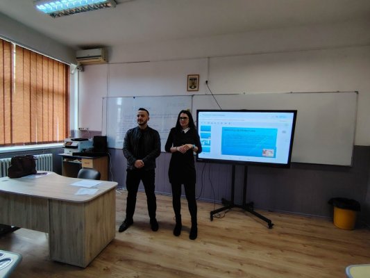Reprezentanții Serviciului de Probațiune i-au educat pe liceenii din Hârșova despre efectele infracțiunilor