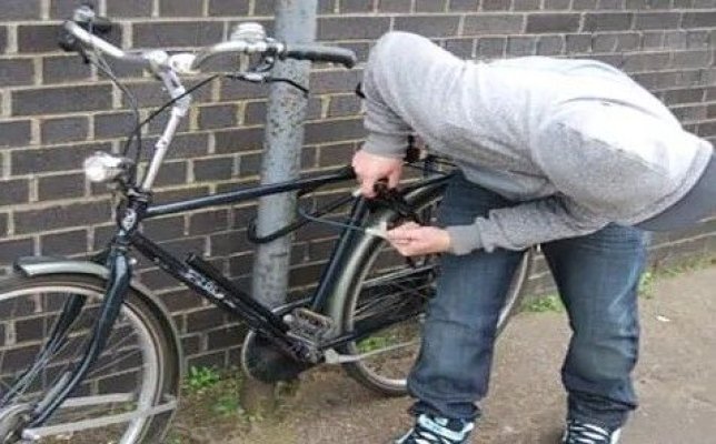 Un hoț de biciclete din Constanța a fost arestat preventiv
