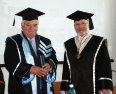 Reacția Universității „Andrei Șaguna“, după moartea fostului ministru al Educației, Liviu Maior