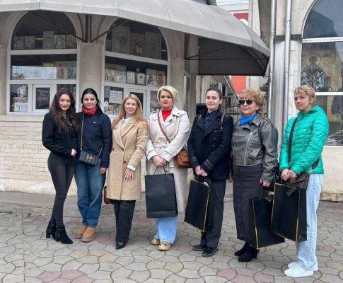 Organizația Județeană de Femei AUR Constanța a fost alături de oameni, în Joia Mare