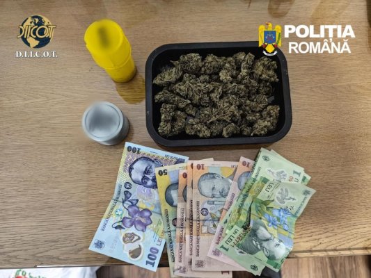 O rețea de traficanți de droguri a fost destructurată la Constanța: 5 persoane au fost reținute
