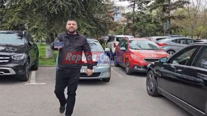 Activistul Marian Saioc s-a dat, din nou, în spectacol la Consiliul Județean Constanța. Video