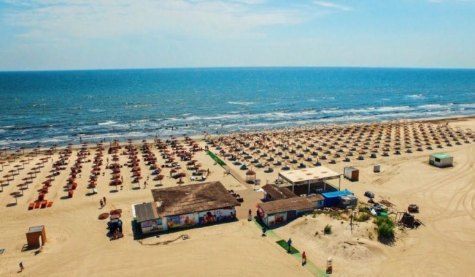 Se pregătește marea deschidere de 1 Mai, pe litoral... în timp ce turiștii dispar, cazările sunt tot mai scumpe