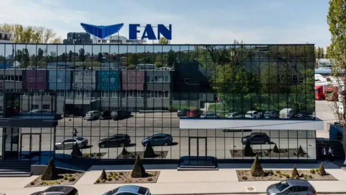 Compania FAN Courier a închis toate agențiile din România. Cum se schimbă serviciile pentru clienți