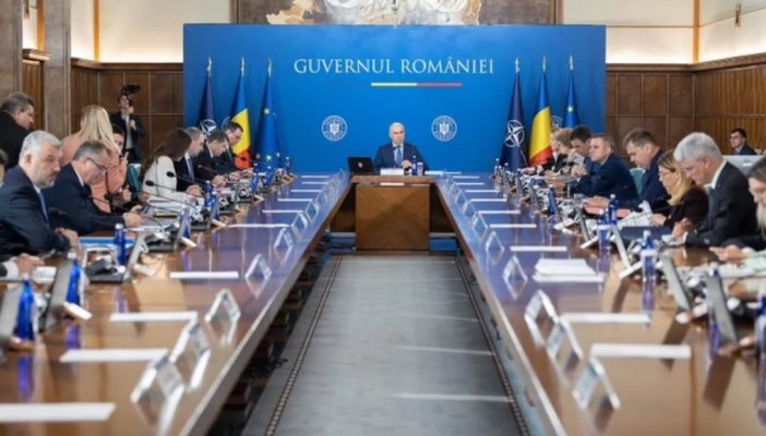 Ședință extraordinară la Guvern după citirea moțiunii de cenzură