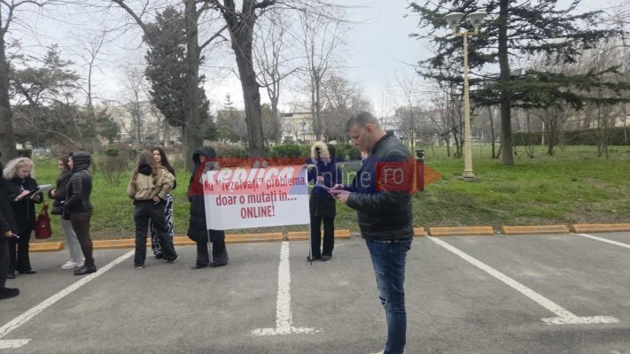 Primăria Constanța mai amână cu o lună decizia privind viitorul păcănelelor în oraș    