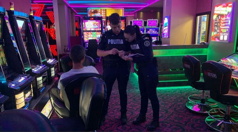 Jaf la o sala de jocuri de noroc din Galati! Politistii cauta hotul