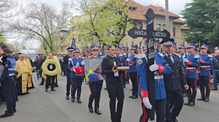 România și-a luat adio de la „Il Luce”. Mircea Lucescu a fost înmormântat astăzi, cu onoruri militare. Video