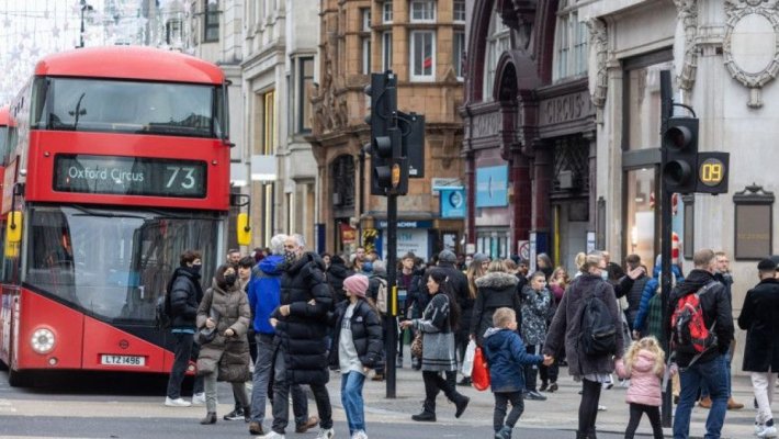 Marea Britanie începe să retragă drepturile de rezidență post-Brexit ale cetățenilor UE