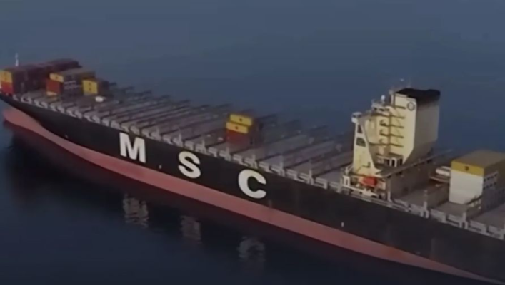 Patru marinari români sunt sechestrați pe o navă, în Iran. Ce spune MAE