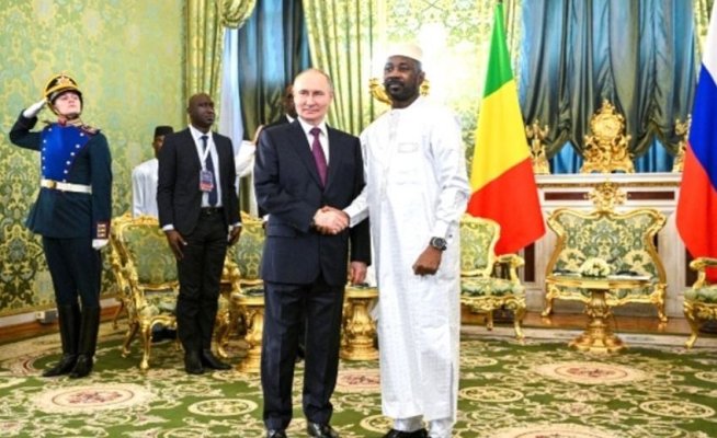 Kremlinul respinge apelul rebelilor tuaregi la o retragere militară rusă din Mali