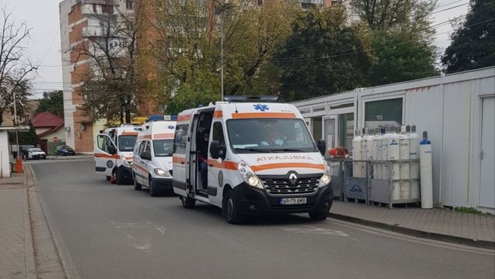 Alertă în Arad: peste 20 de juniori de la Steaua București, duși la spital cu suspiciune de toxiinfecție alimentară