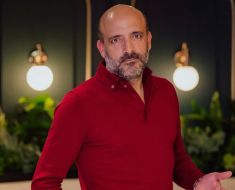 În timp ce este executat silit, turcul Duman își deschide un restaurant în Mamaia, în locul lui Sofra Lake